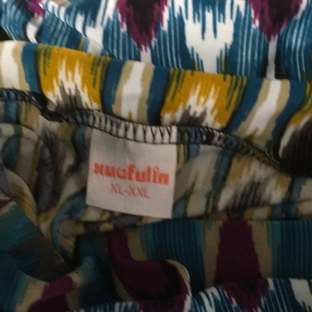 Women’s maxi skirt. Peacock colors. Size M-L - Picture 4 of 4